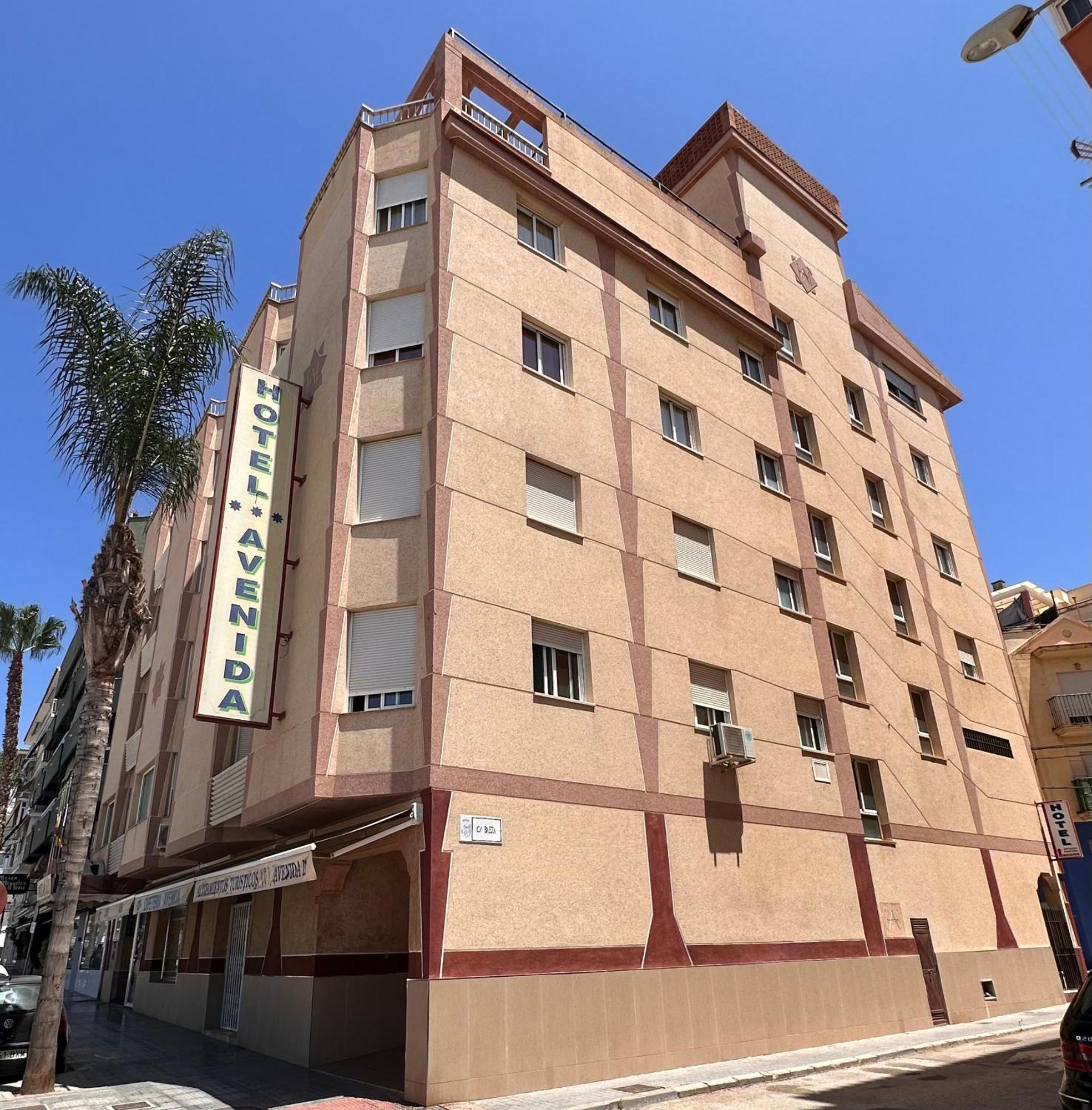 Hotel Avenida Velez Malaga Exterior photo